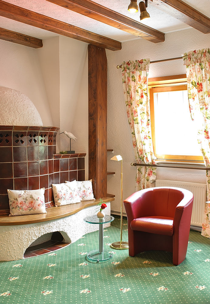 Deutschherrenhof 3*